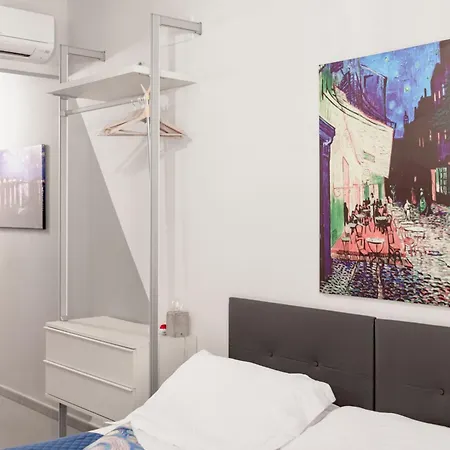 Etna Design Apartament *